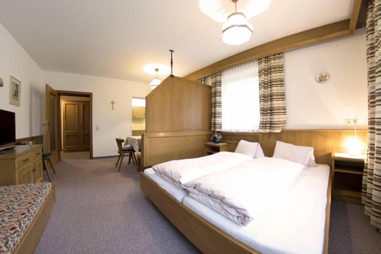 Hotel Garni Val-Sinestra Ишгль Экстерьер фото