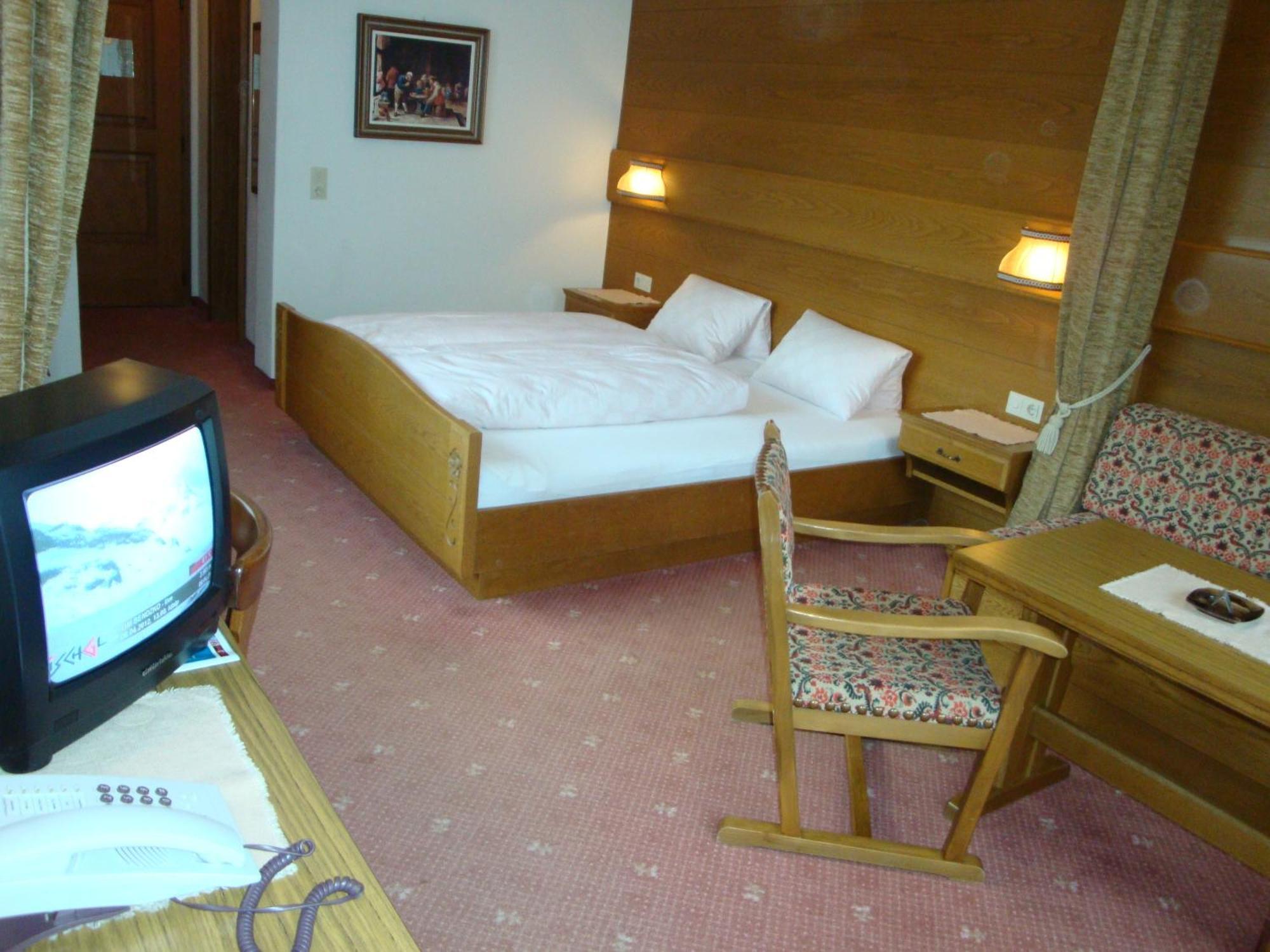 Hotel Garni Val-Sinestra Ишгль Экстерьер фото