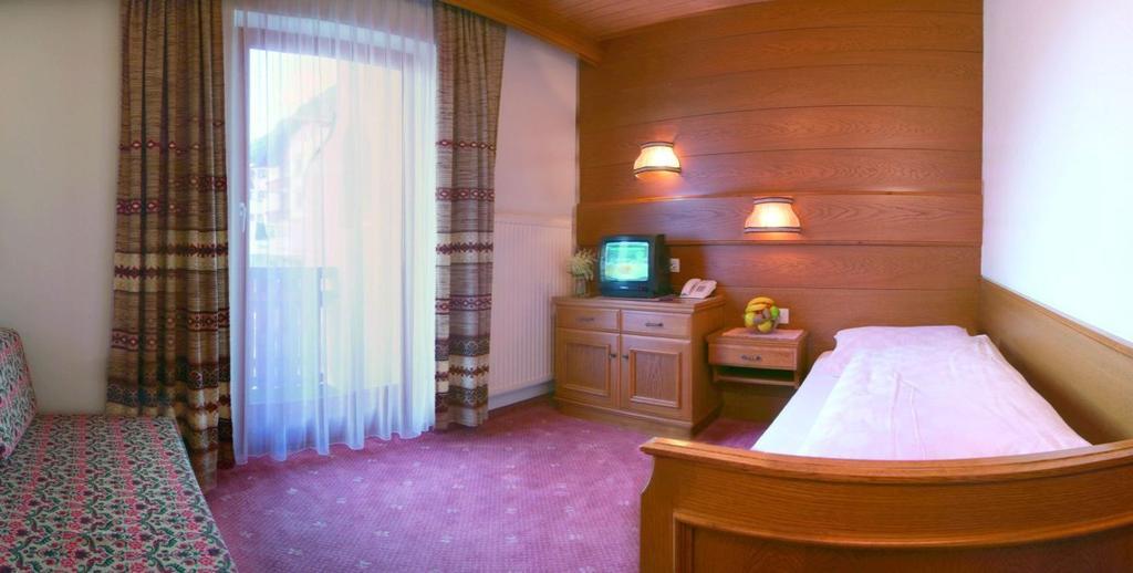 Hotel Garni Val-Sinestra Ишгль Номер фото
